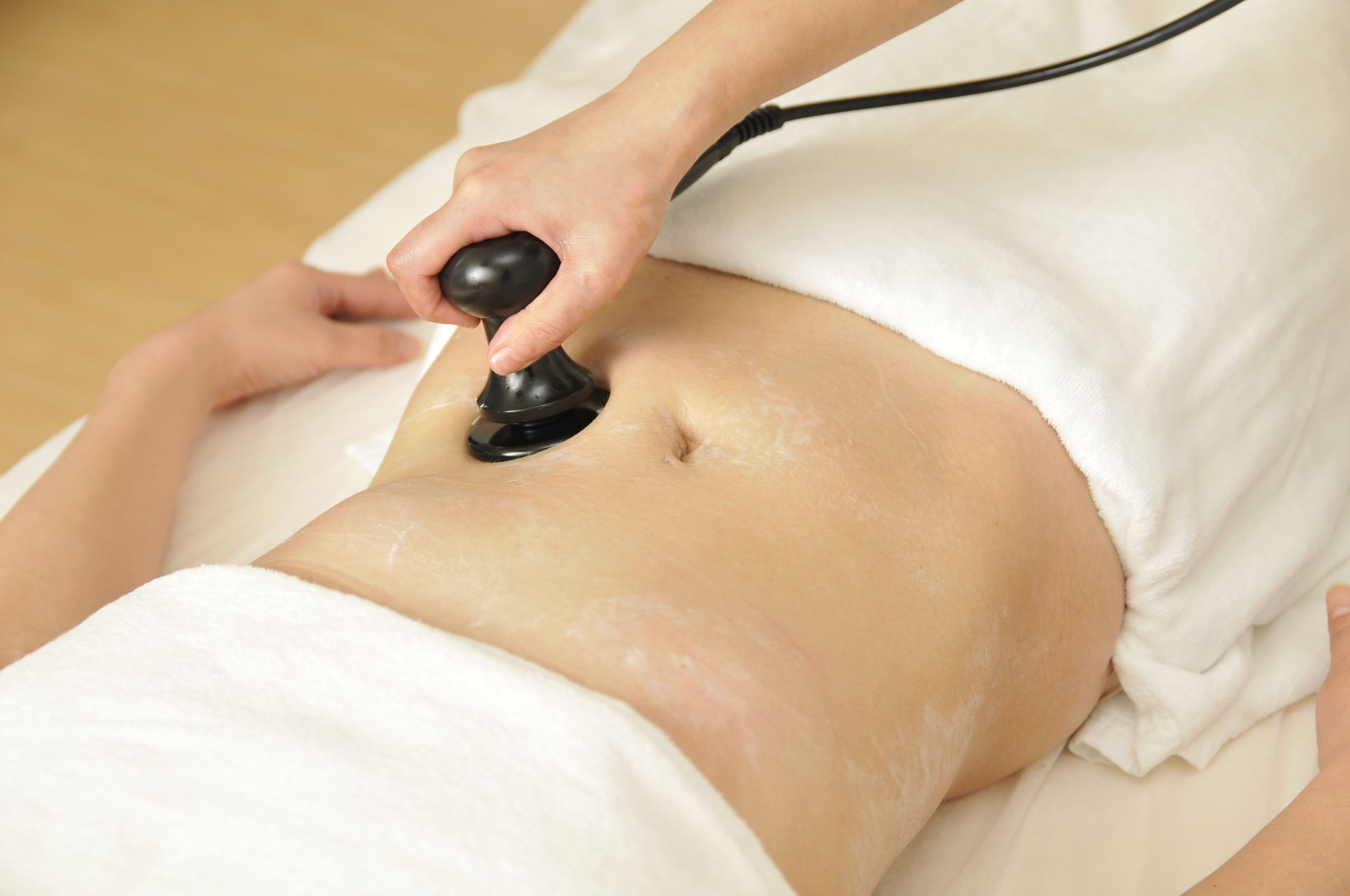 超音波画像診断器 パソコン付き　脂肪、筋肉　接骨院　エステ 超音波画像診断器 脂肪、筋肉 接骨院 エステ